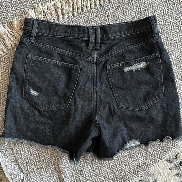 We The Free Black Distressed High Waisted Denim Jean Shorts Size 30 - Picture 13 of 13